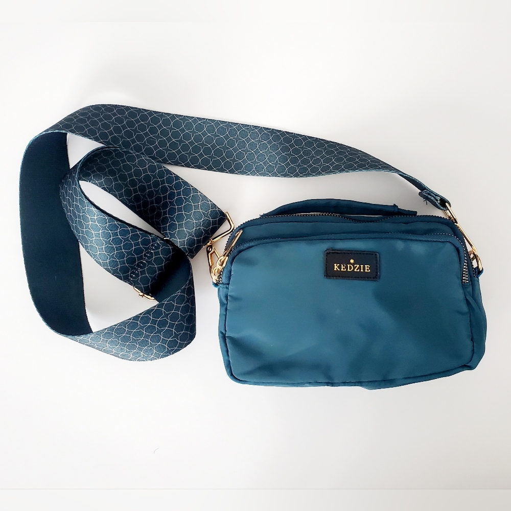 KEDZIE COAST TO COAST Crossbody Bag Top Handle Adjustable Teal & Goldtone Travel